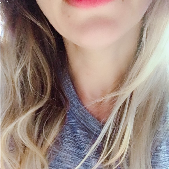 Meet your Posher, Voula - Picture 1 of 1